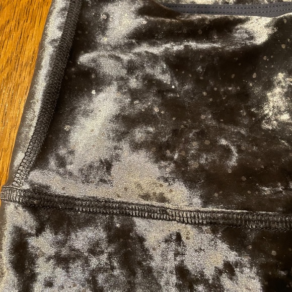Beyond Yoga Incredible crushed velvet leggings- Size Small - Picture 6 of 11